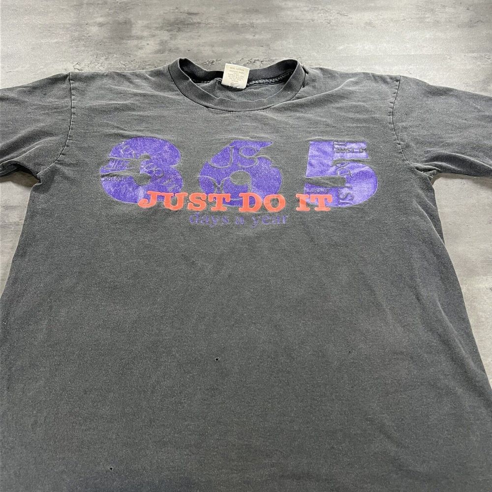 Vintage 90s Nike Shirt Adult M Gray USA Made Single Stitch Spell Out Just Do It
